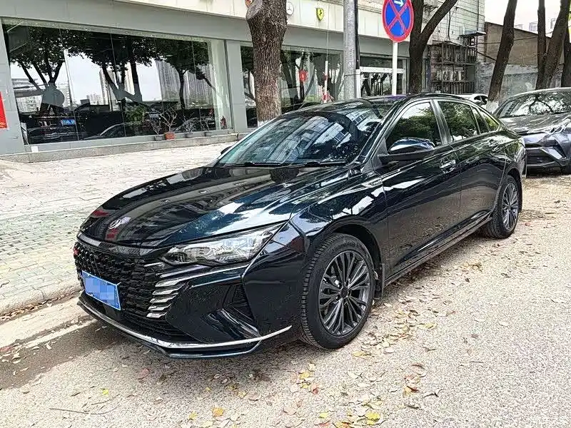 2021 Dongfeng Yixuan MAX